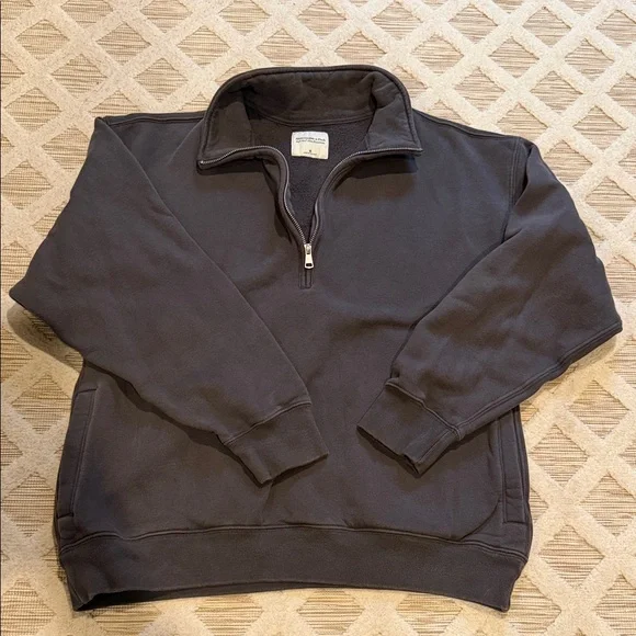 Abercrombie & Fitch Charcoal Quarter-Zip Pullover - Picture 1 of 1